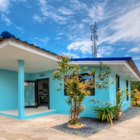 Aquatoria Phuket Bangtao Villa Surin Beach  Buitenkant foto