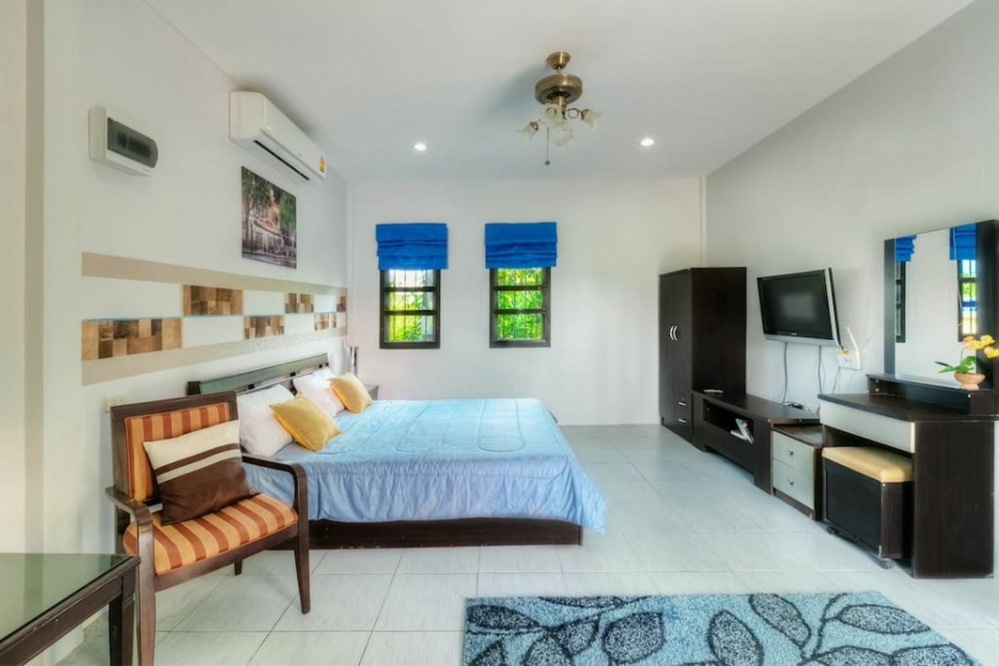 Aquatoria Phuket Bangtao Villa Surin Beach  Buitenkant foto